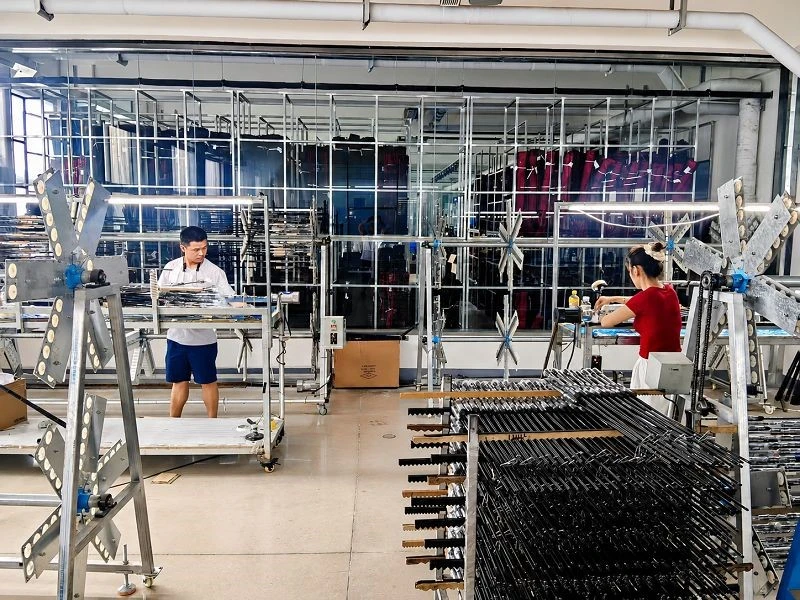 Fishing rod guide installation and thread wrapping process Fishing rod guide installation and thread wrapping process