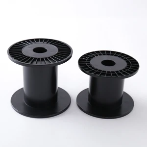 Flanged plastic spool
