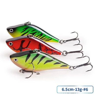 Rattling Lipless Crankbait